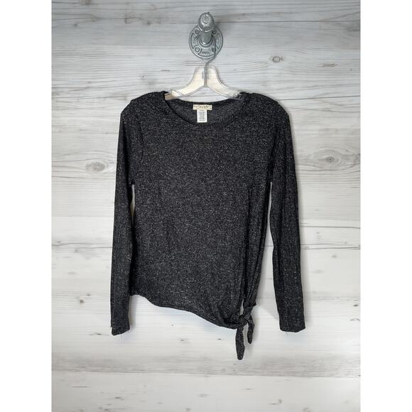 Olivia Rae Tops - Olivia Rae Shirt Womens Medium Black Heathered‎ Long Sleeve Tie Hem Made USA